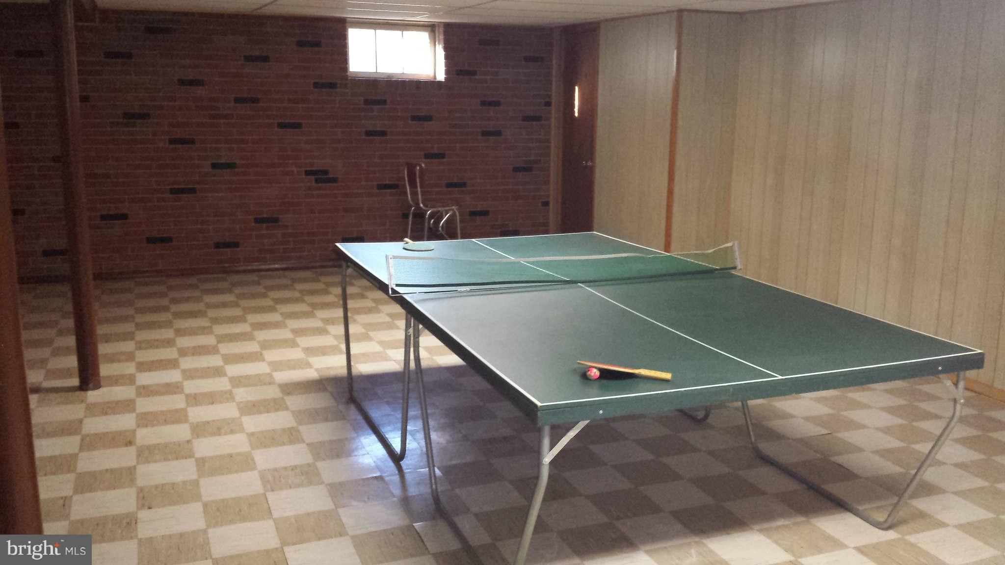 1514 Cavel Road Baltimore, MD 21237 - Photo 6 of 25 Recreation room