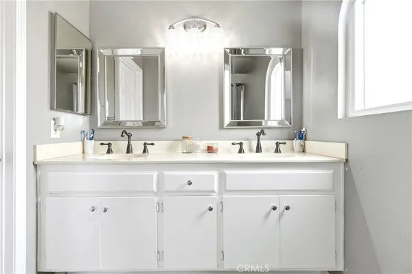 $500,000 | 2536 Slew Of Gold Court, Perris, CA 92571