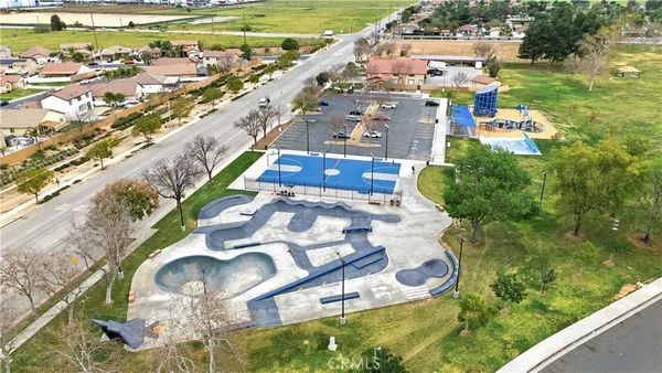 $500,000 | 2536 Slew Of Gold Court, Perris, CA 92571