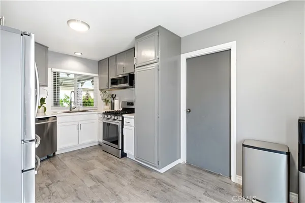 $500,000 | 2536 Slew Of Gold Court, Perris, CA 92571