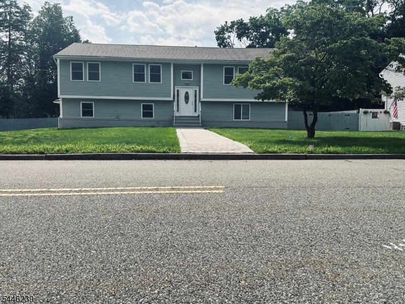 2 Hastings Road Morris Plains, NJ 07950 - Photo 1 of 19