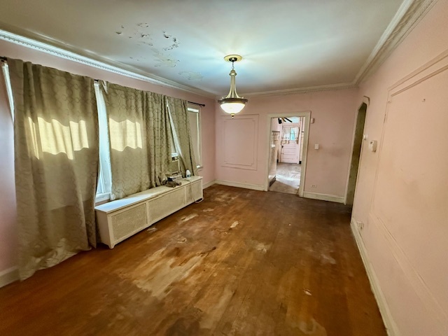 8242 South Rhodes Avenue Chicago, IL 60619 - Photo 3 of 25 Gallery Image 3