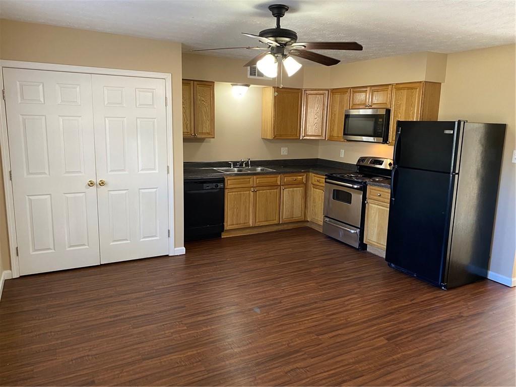 105 George Street, Unit 108 Hampton, GA 30228 - Photo 1 of 10 Gallery Image 1