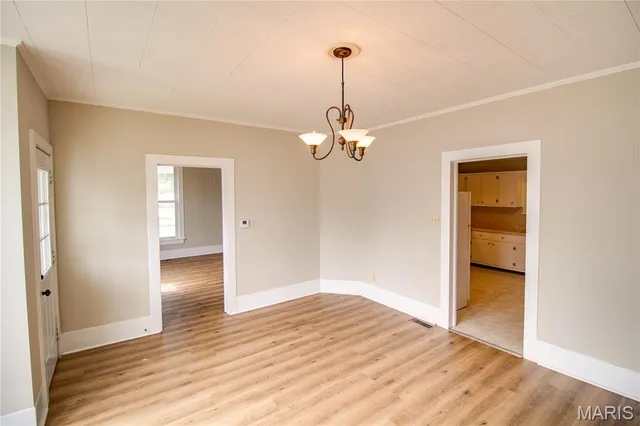 $139,900 | 703 Harrison Street, Jerseyville, IL 62052