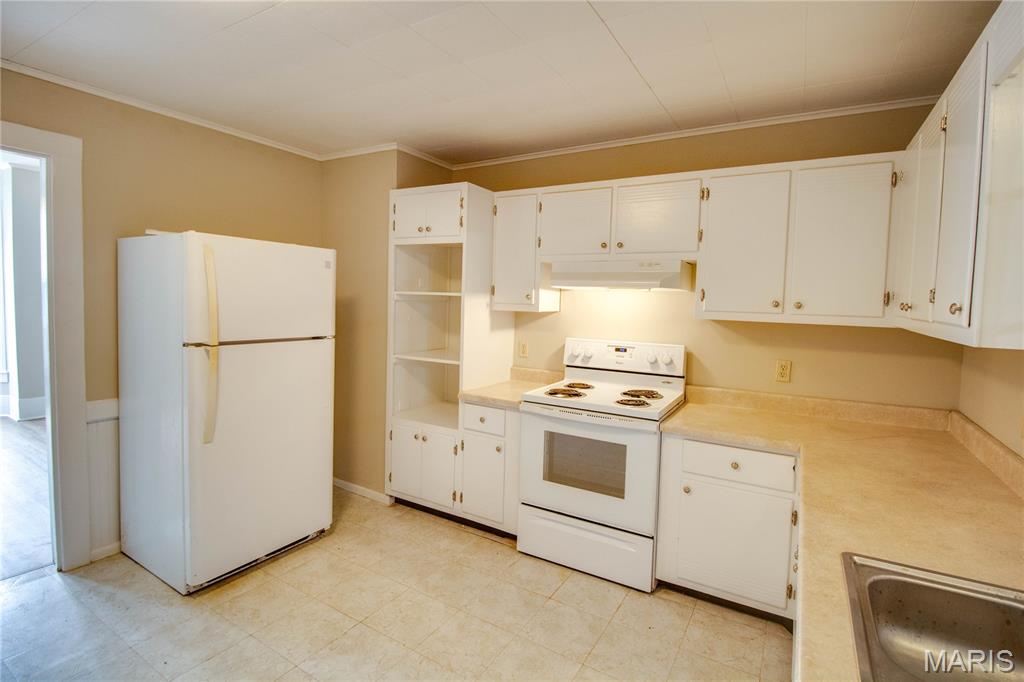 703 Harrison Street Jerseyville, IL 62052 - Photo 14 of 34