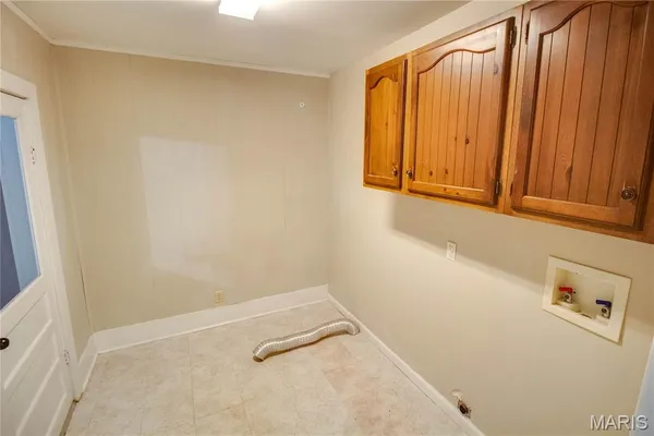 $139,900 | 703 Harrison Street, Jerseyville, IL 62052