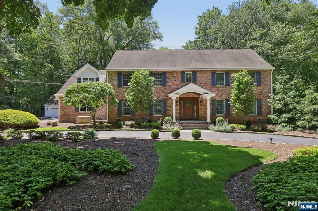 27 Duane Lane Demarest, NJ 07627 - Photo 1 of 47