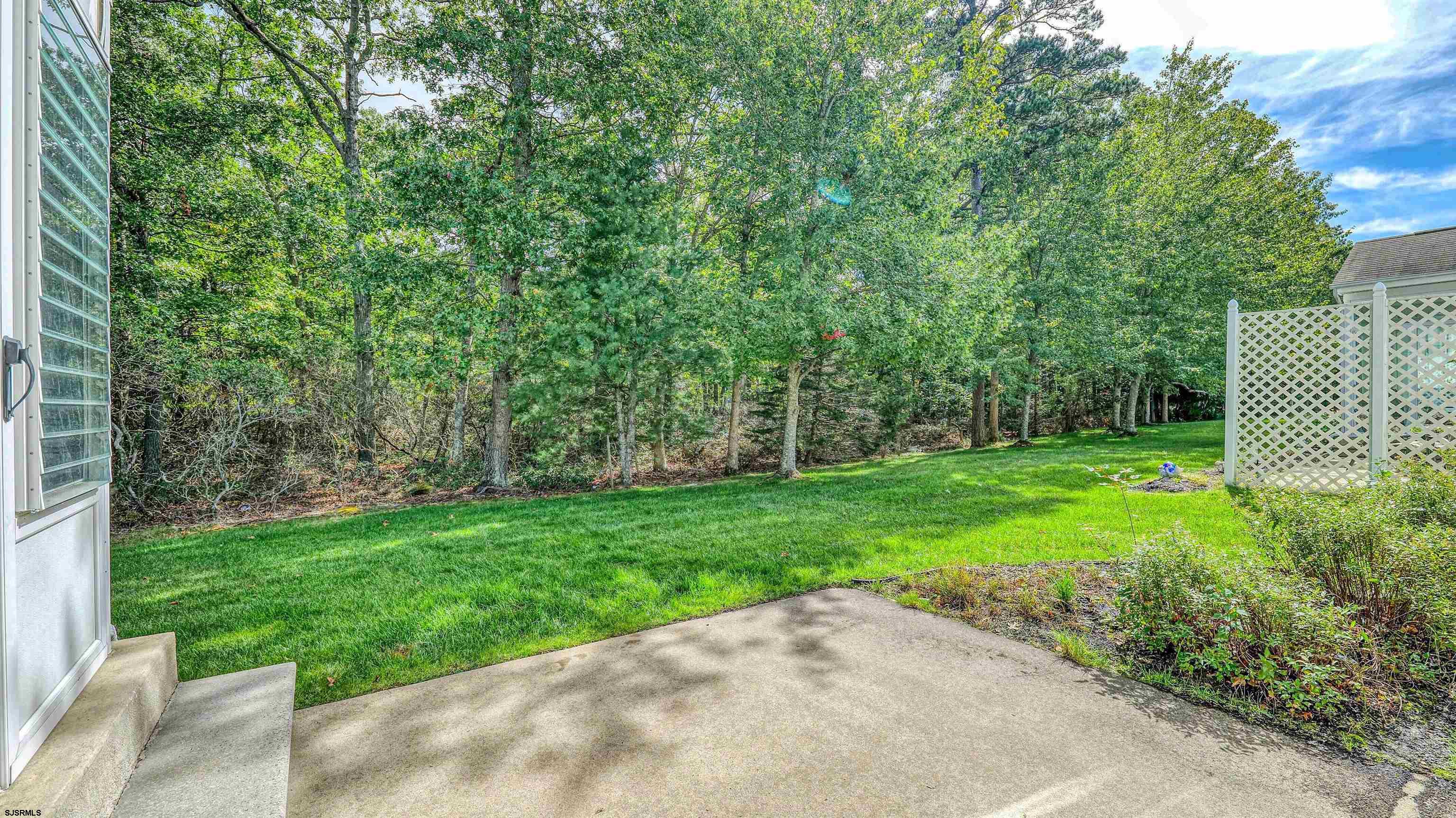 30 Wordsworth Street Galloway Township, NJ 08205 - Photo 26 of 30 a view of a park with a large trees