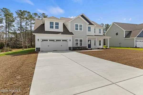 $509,900 | 122 Rolling Water Lane, Swansboro, NC 28584