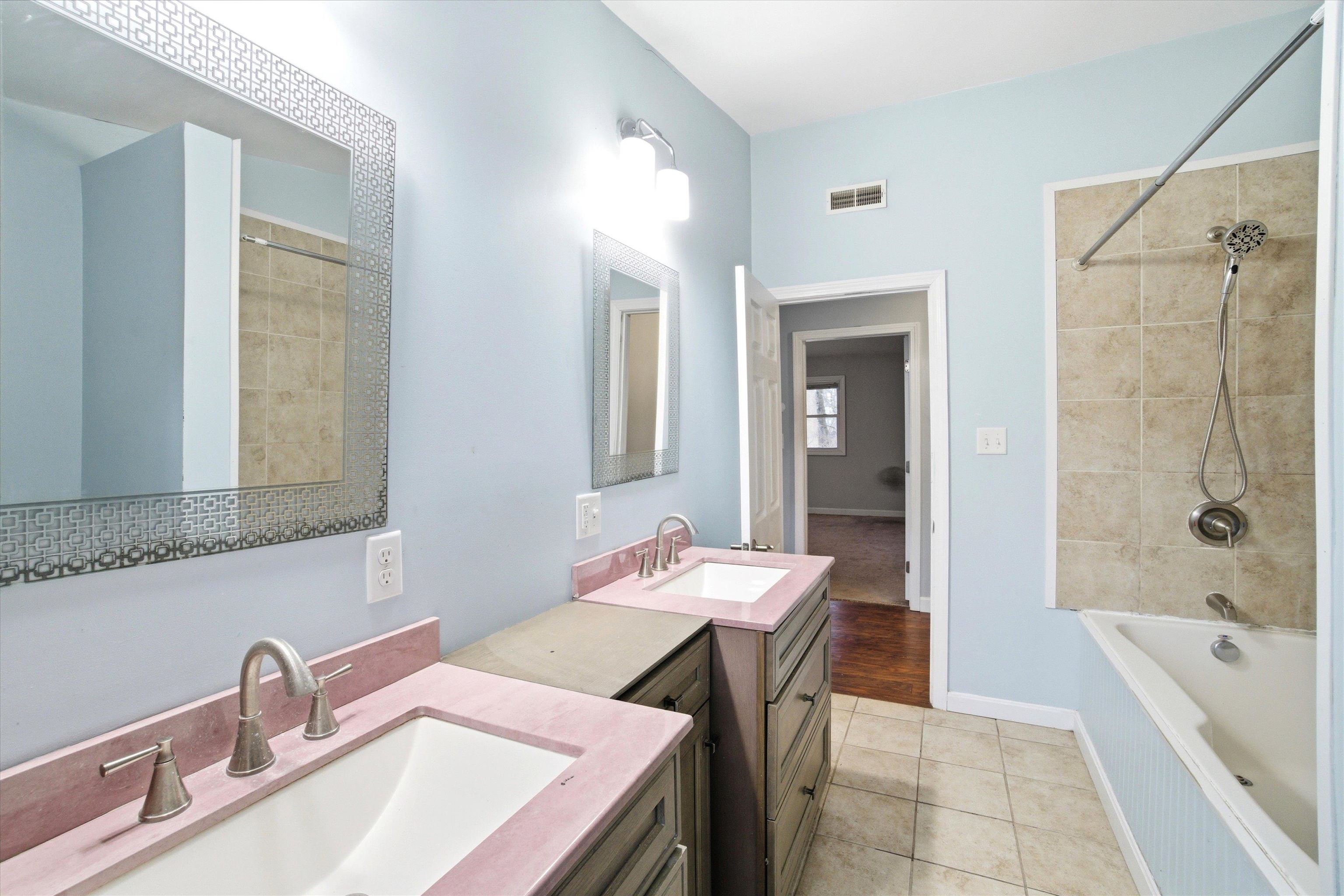 2 Memory Lane Hooksett, NH 03106 - Photo 14 of 26