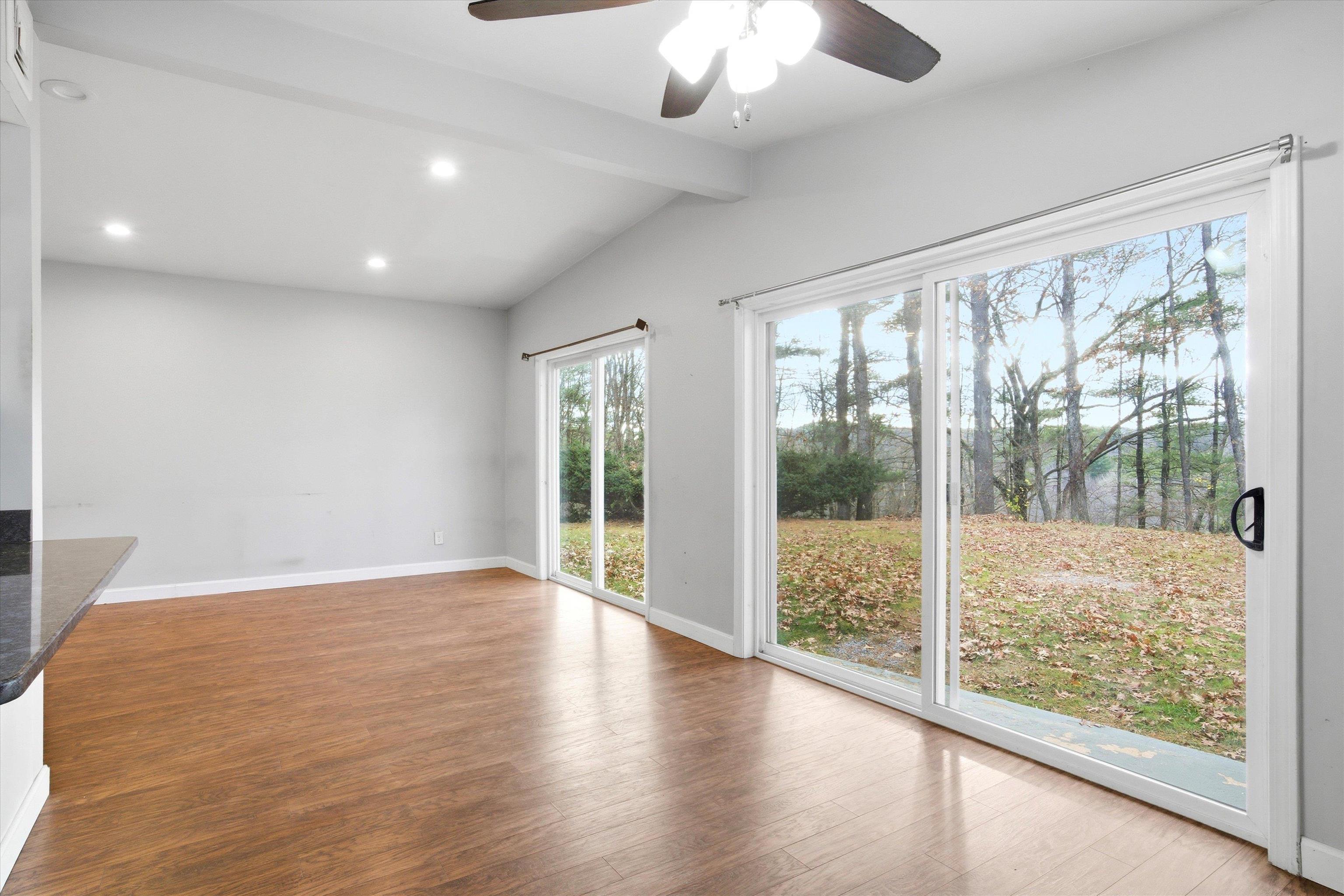 2 Memory Lane Hooksett, NH 03106 - Photo 9 of 26