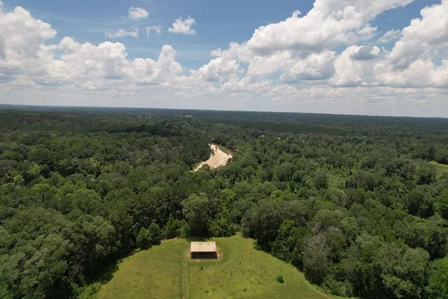 $599,000 | 506 Quentin Road Southeast, McCall Creek, MS 39647