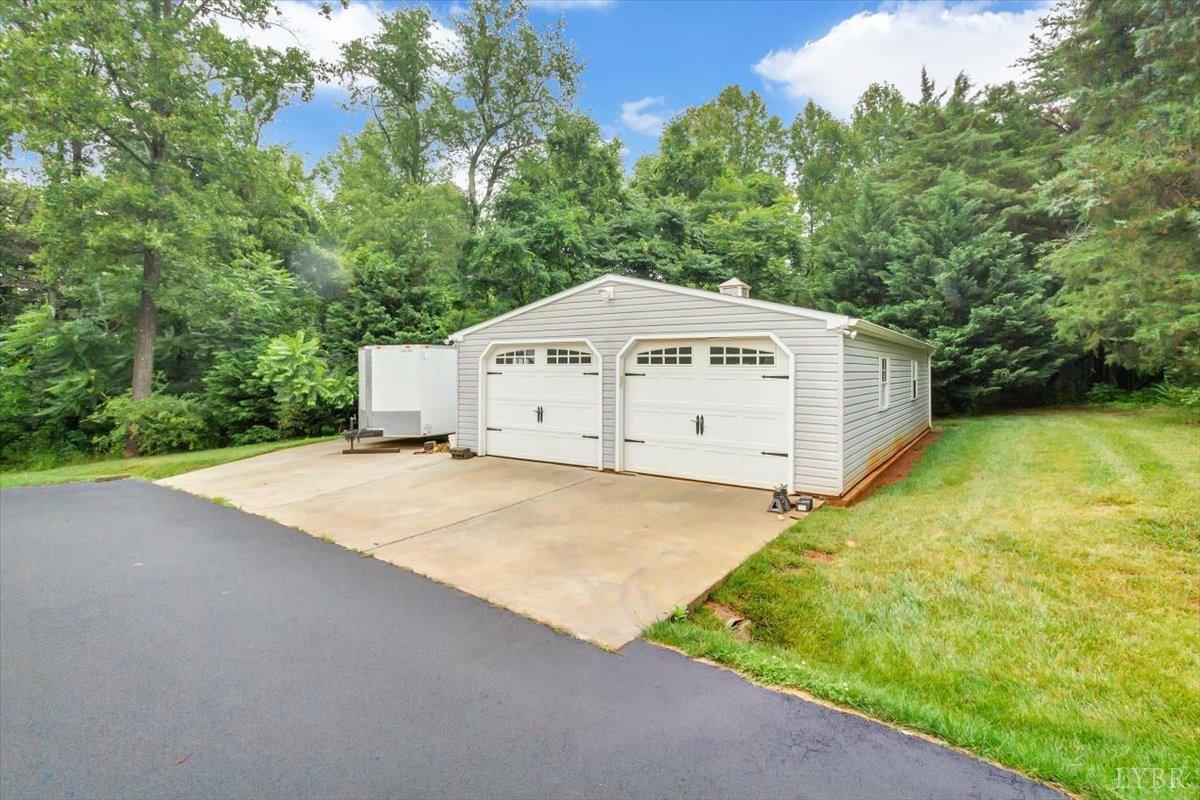 911 Police Tower Road Appomattox, VA 24522 - Photo 36 of 55 a view of an outdoor space with a house