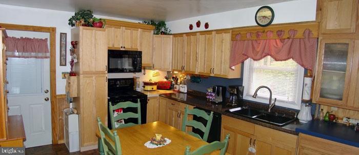 53 Quaker Hills Road Lancaster, PA 17603 - Photo 19 of 30 Gallery Image 19