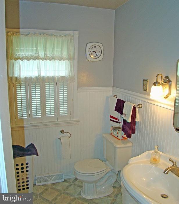 53 Quaker Hills Road Lancaster, PA 17603 - Photo 27 of 30 Gallery Image 27