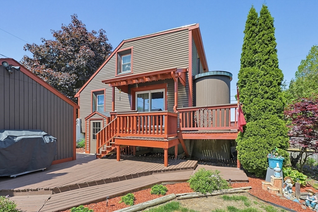 160 Sherman Road Somerset, MA 02726 - Photo 9 of 34