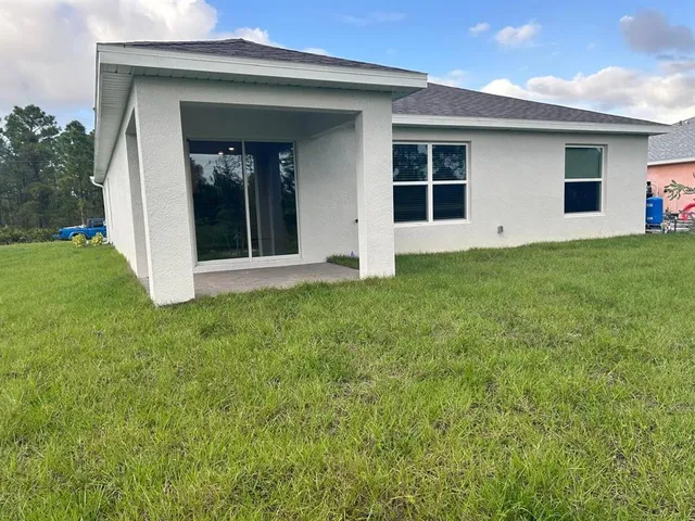 $2,200 | 2807 34th Street West, Lehigh Acres, FL 33971