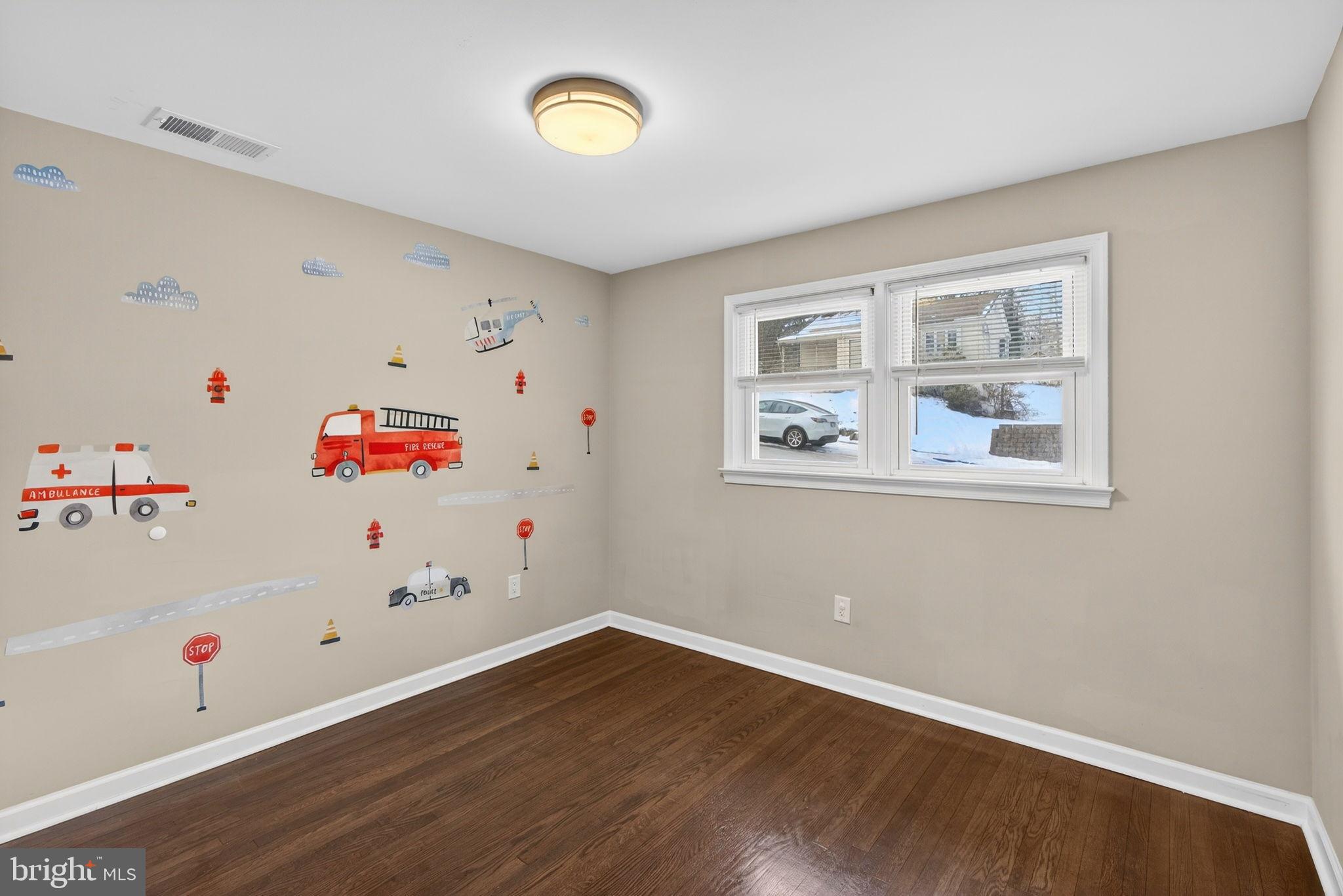 205 South And K Street Spring City, PA 19475 - Photo 28 of 36 Playful room with whimsical wall art.