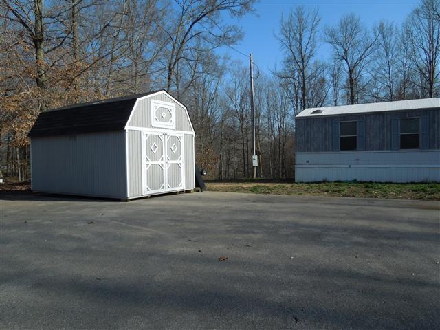 1818 Church Road Clarksville, TN 37040 - Photo 5 of 20 Nice storage building.