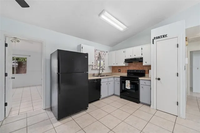 $1,800 | 245 Moonbeam Road, Apopka, FL 32712