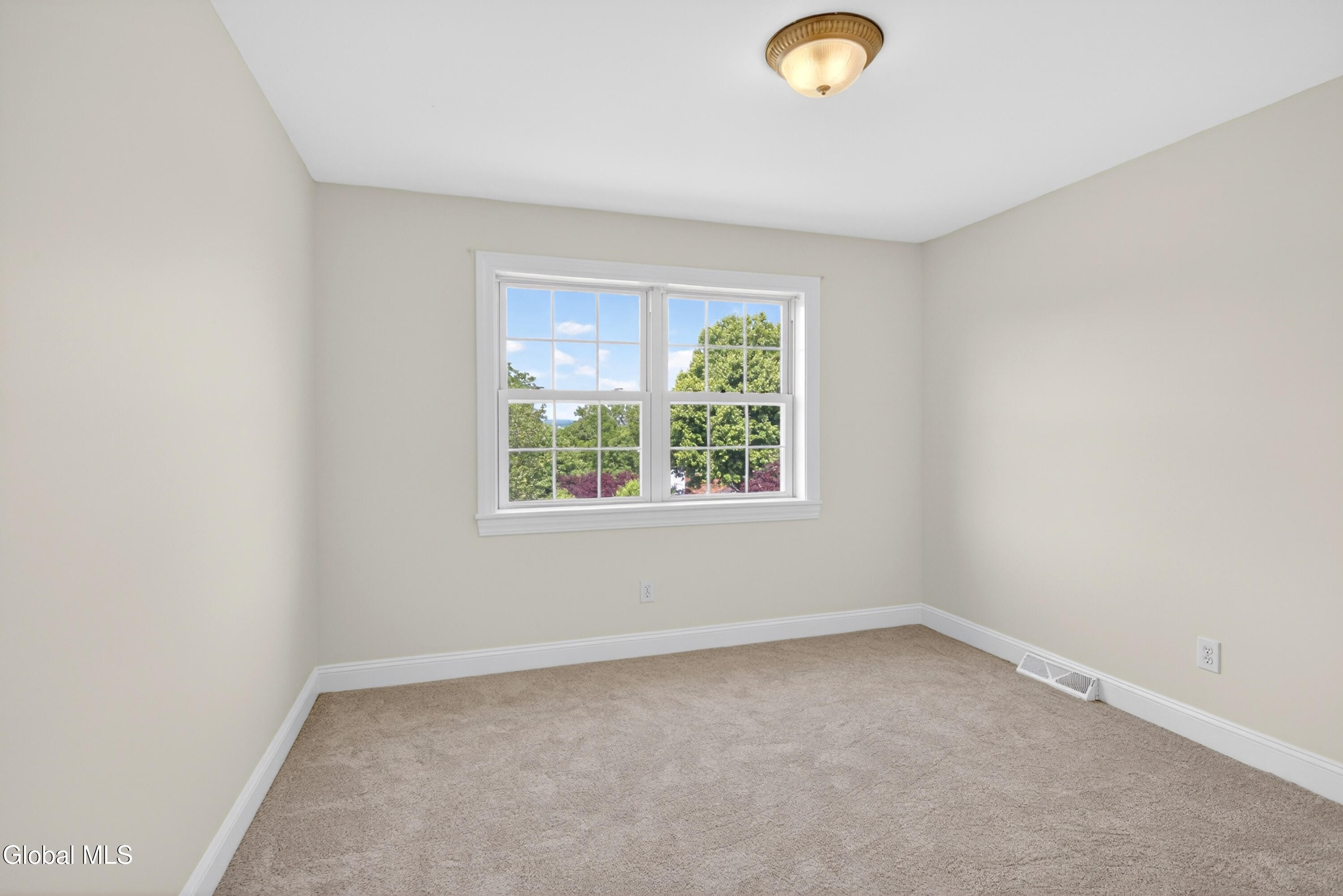 43 Dyke Road Colonie, NY 12110 - Photo 34 of 45 44-print-043_DSC02419