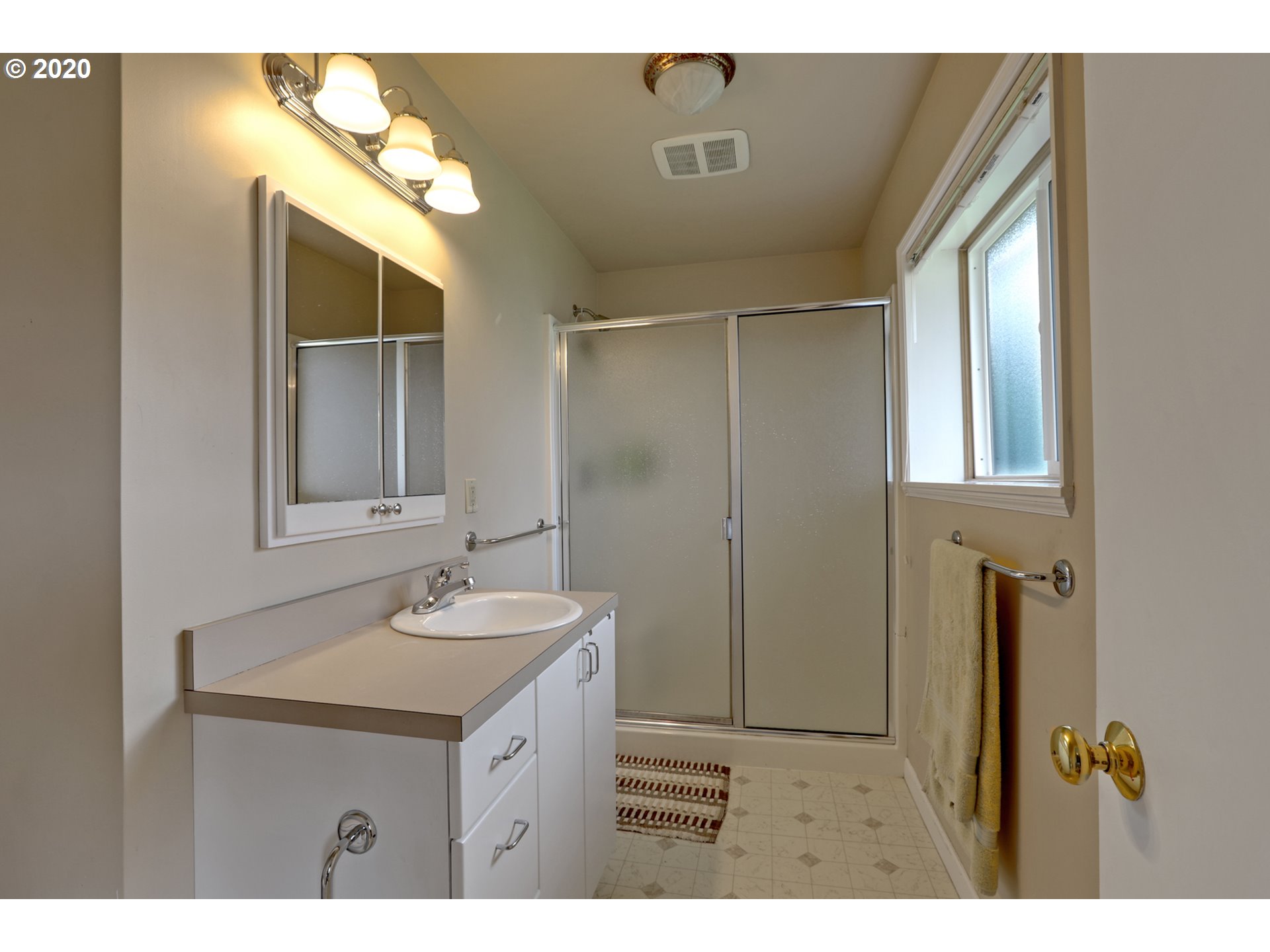 8020 Southwest Ruby Terrace Portland, OR 97219 - Photo 16 of 24 Gallery Image 16
