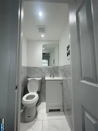 $3,500 | 15 Prospect Street, Palisades Park, NJ 07650