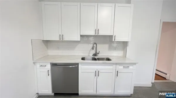 $3,500 | 15 Prospect Street, Palisades Park, NJ 07650