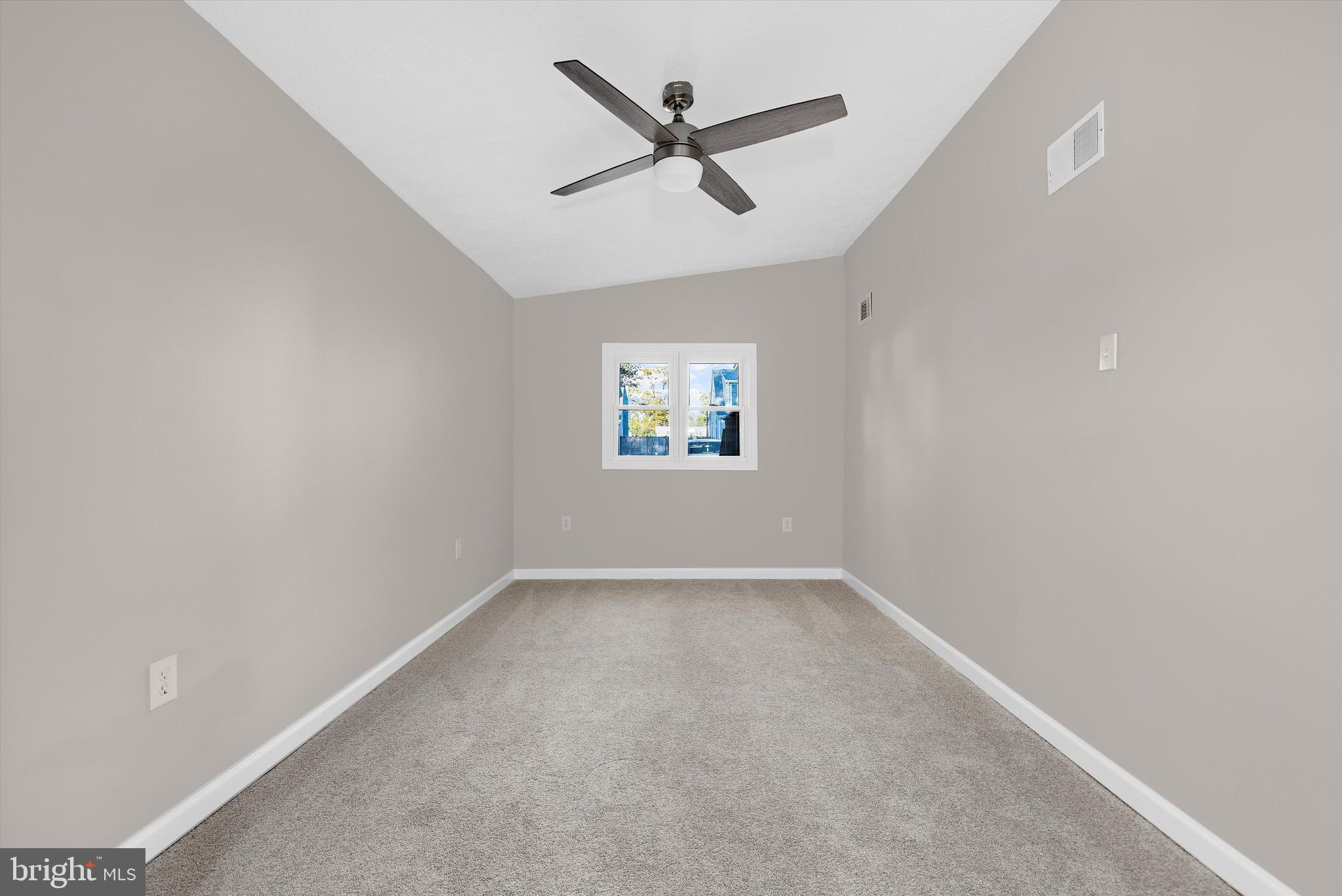 333 Magothy Beach Road Pasadena, MD 21122 - Photo 16 of 51