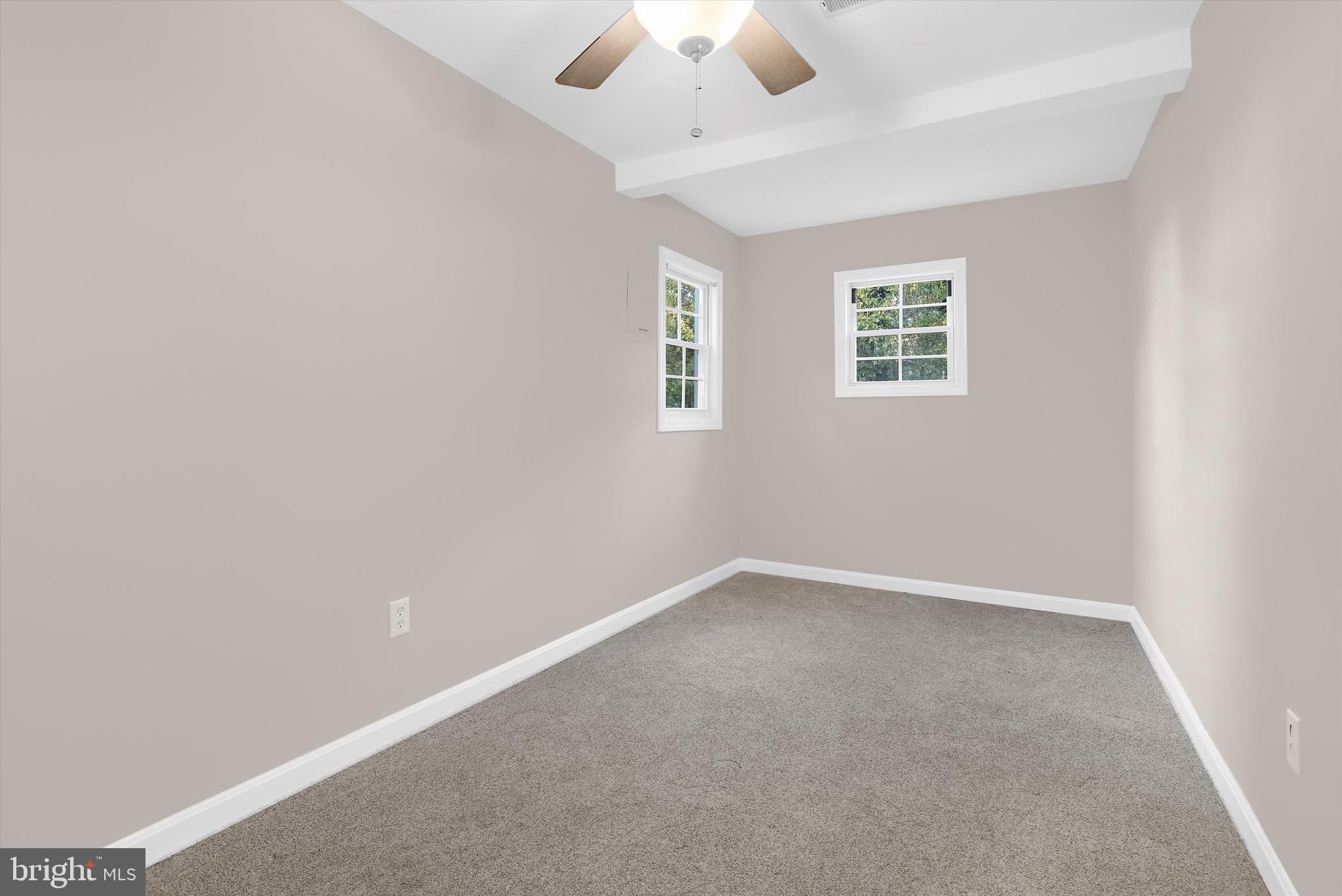 333 Magothy Beach Road Pasadena, MD 21122 - Photo 22 of 51 Bedroom 2