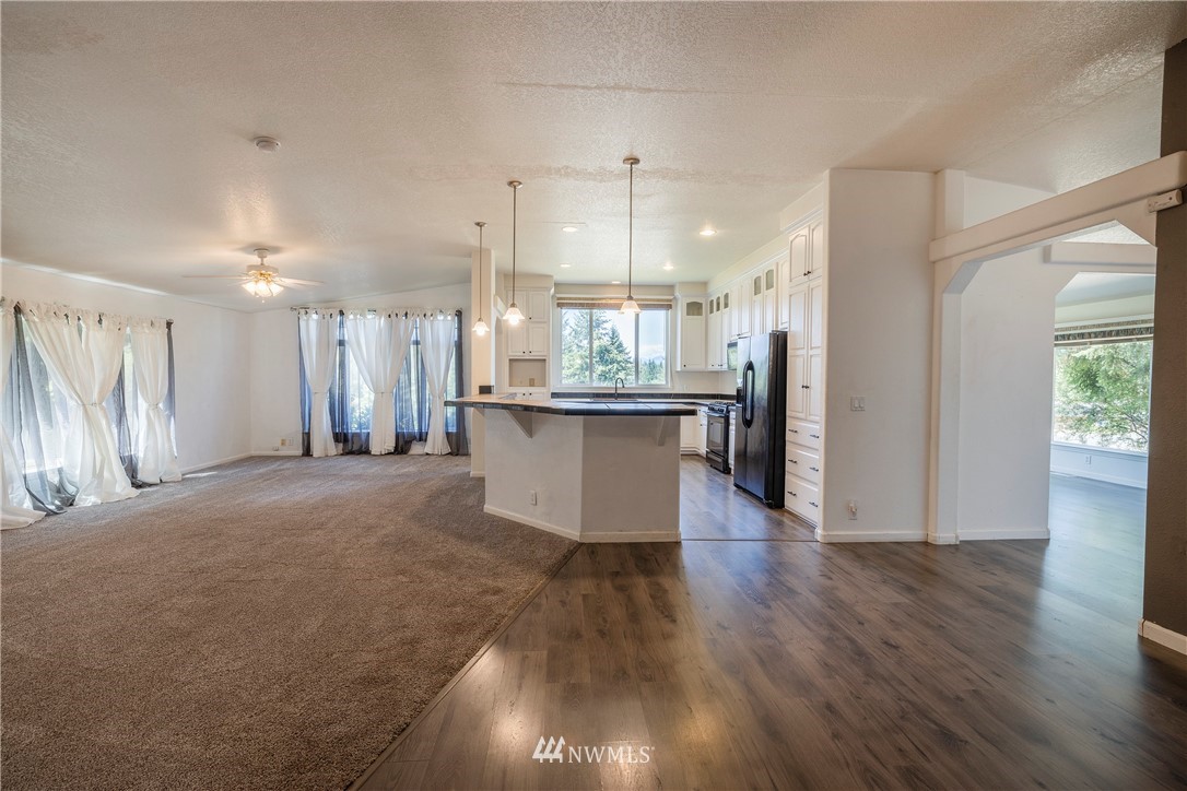 3311 East Rasor Road Belfair, WA 98528 - Photo 11 of 30 Gallery Image 11