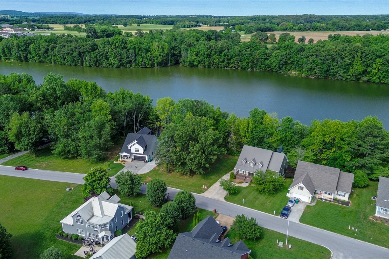 6 Cypress Point Drive Winchester, TN 37398 - Photo 33 of 58 an aerial view of a house with garden space and outdoor seating