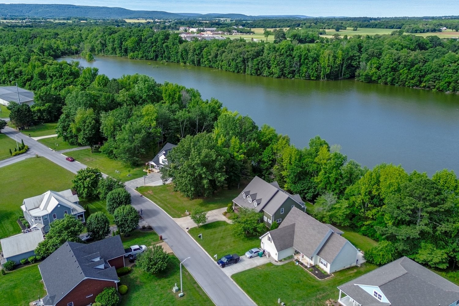 6 Cypress Point Drive Winchester, TN 37398 - Photo 34 of 58 an aerial view of a house with a yard and outdoor seating