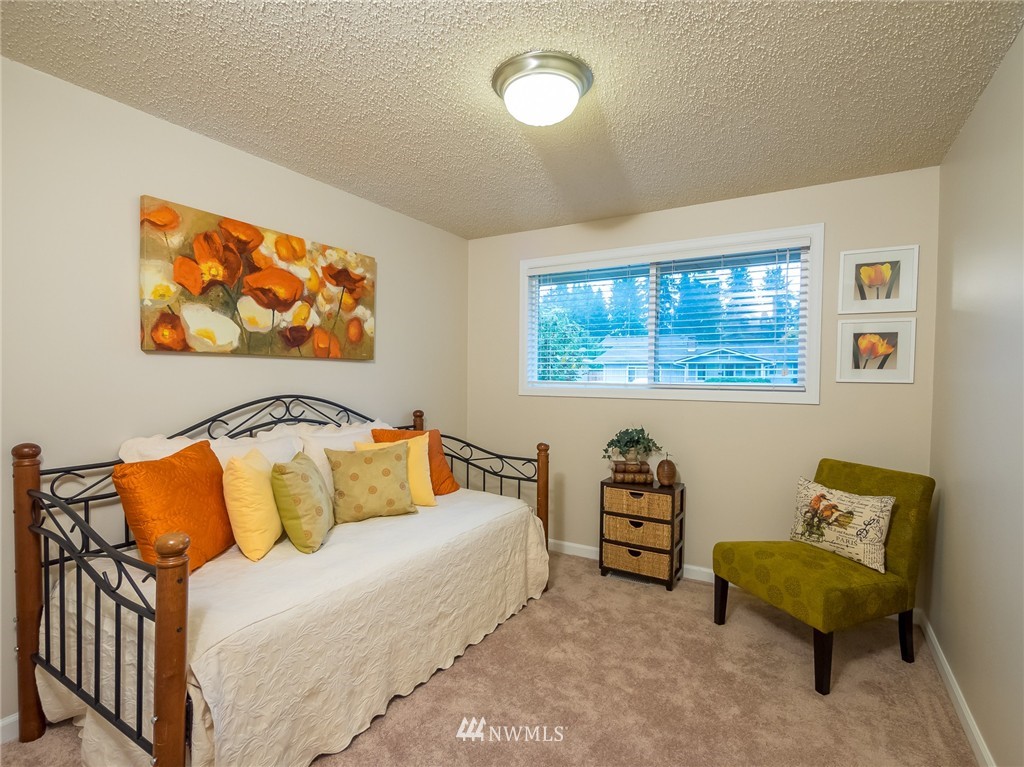 2624 Northeast 24th Street Renton, WA 98056 - Photo 17 of 22 Gallery Image 17