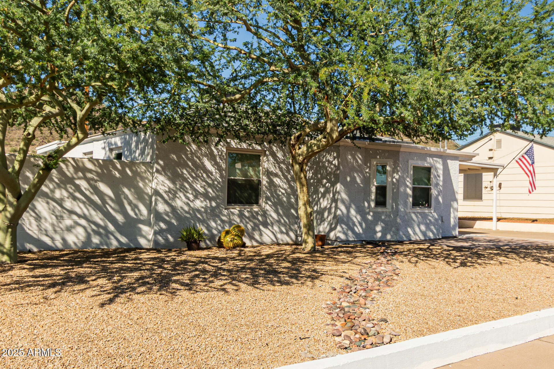 9610 North 2nd Street Phoenix, AZ 85020 - Photo 5 of 39 06 - 2nd 9610