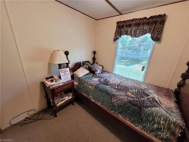 $78,000 | 3237 Mountain View Road, Glade Valley, NC 28627