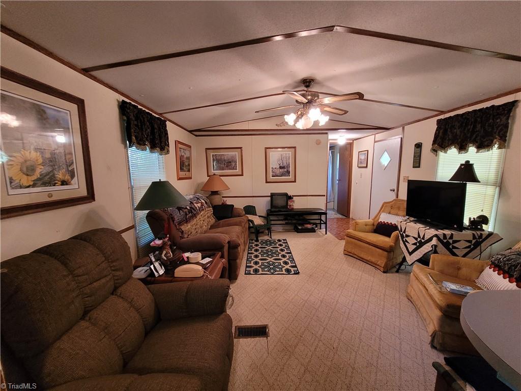 3237 Mountain View Road Glade Valley, NC 28627 - Photo 4 of 16