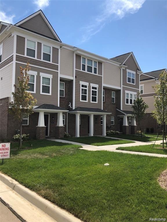 2500 Normandy Road Royal Oak, MI 48073 - Photo 1 of 20