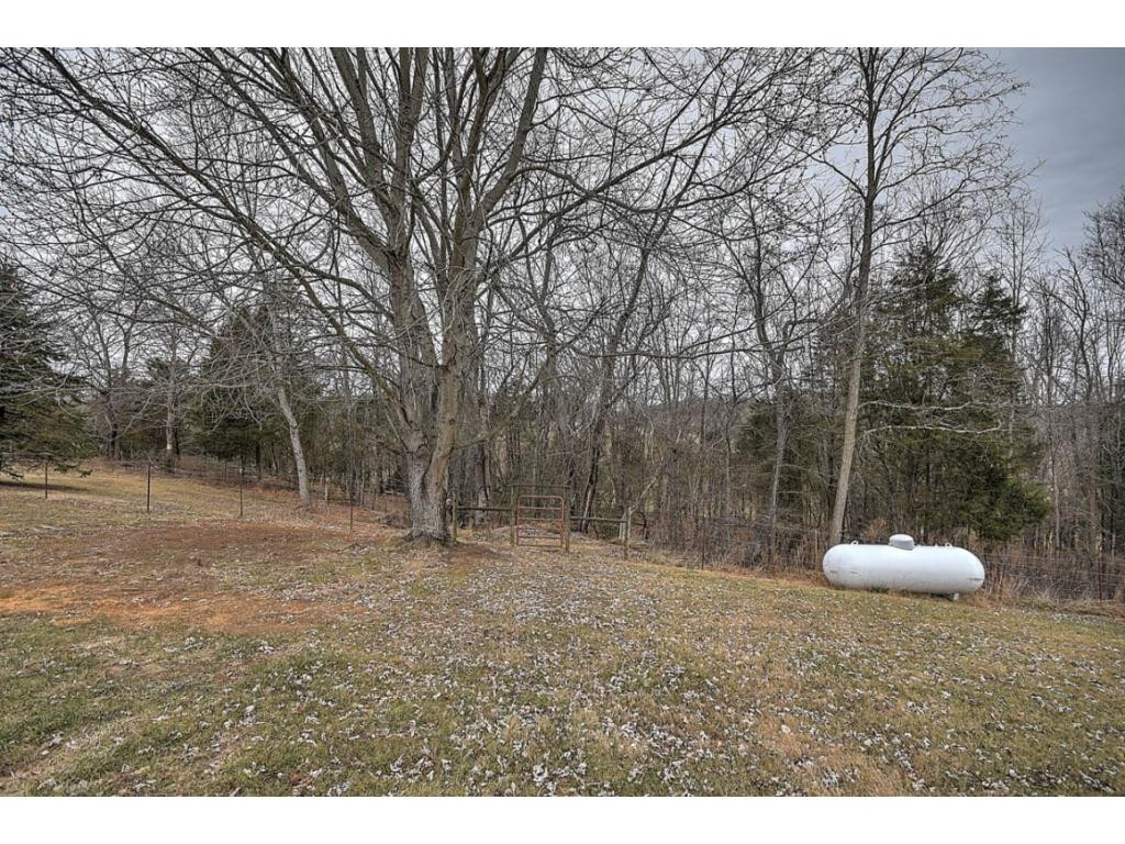 330 Minga Road Kingsport, TN 37663 - Photo 31 of 36 Photo 31