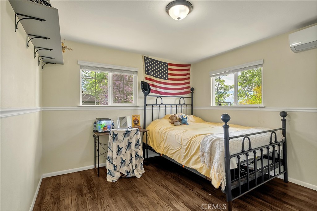 5805 Gradley Lane Paradise, CA 95969 - Photo 15 of 31 a bedroom with a bed and a window