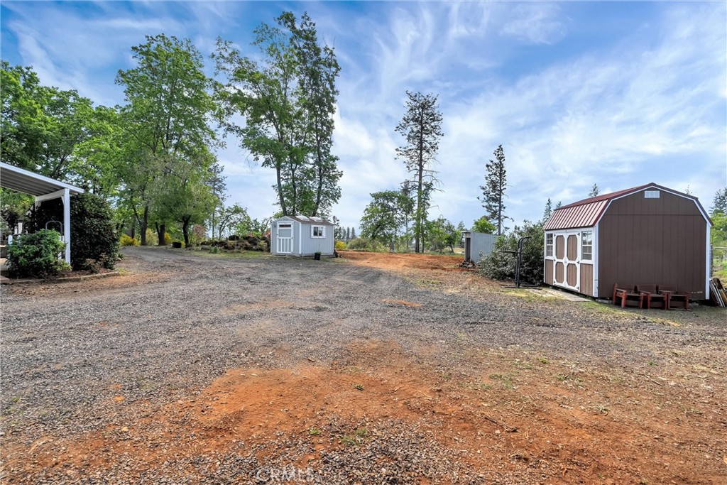 5805 Gradley Lane Paradise, CA 95969 - Photo 27 of 31 a view of a outdoor space with trees