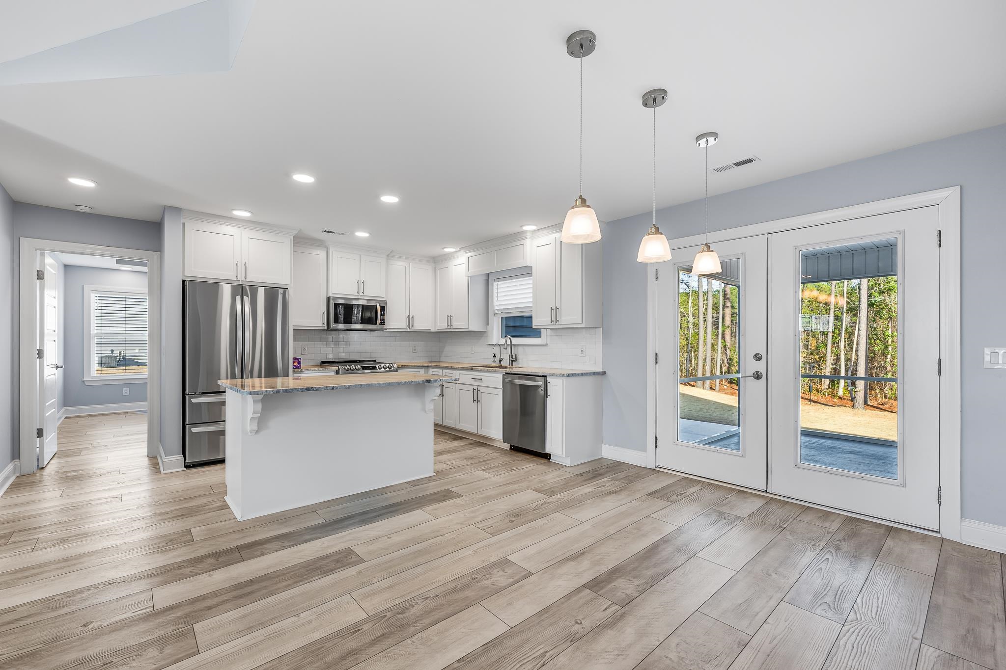 226 Penn Circle Galivants Ferry, SC 29544 - Photo 11 of 37