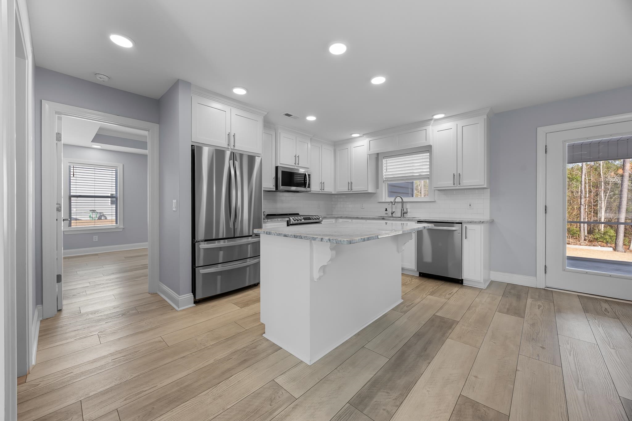 226 Penn Circle Galivants Ferry, SC 29544 - Photo 12 of 37