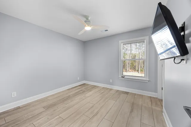 $429,900 | 226 Penn Circle, Galivants Ferry, SC 29544