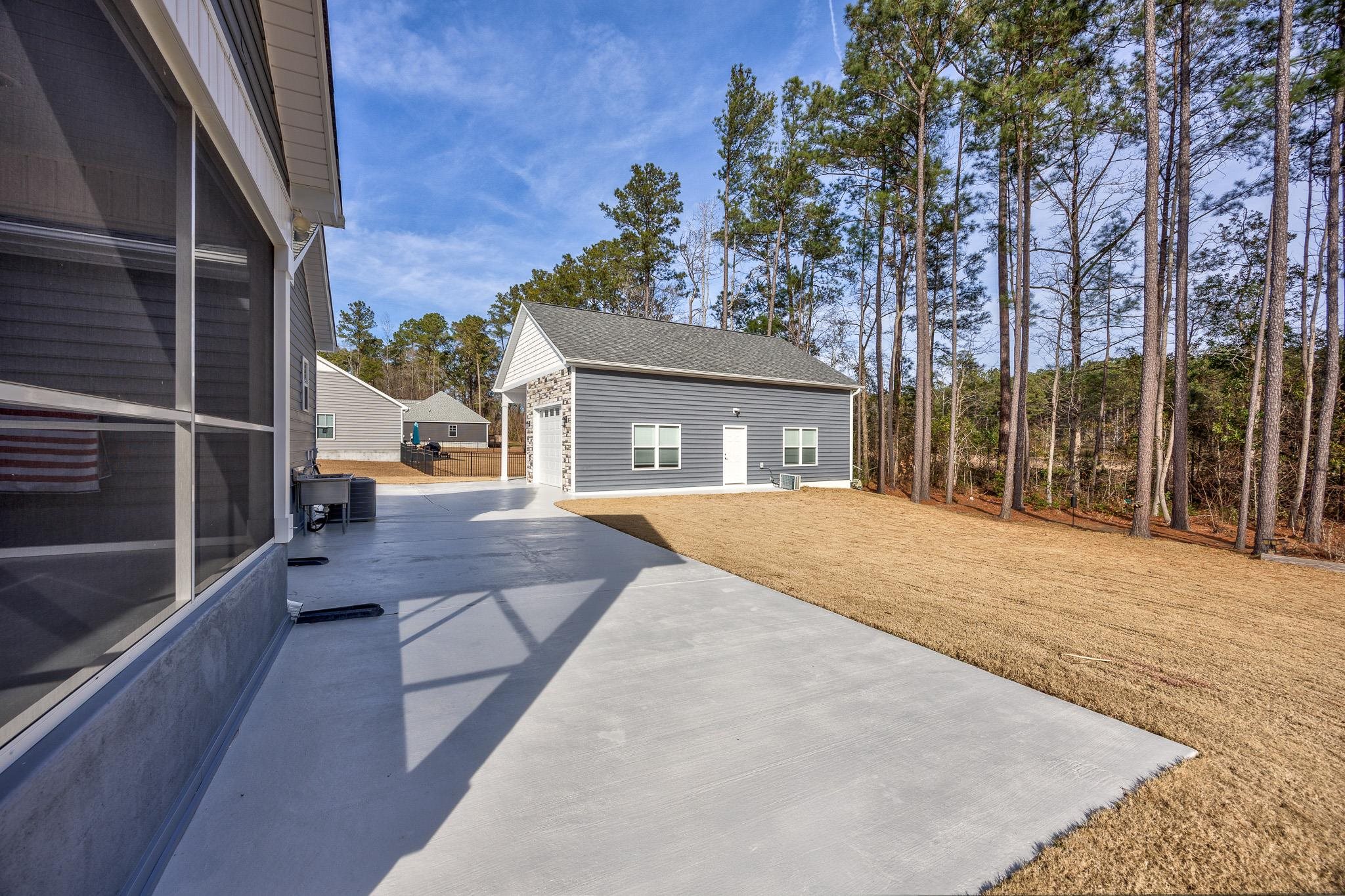 226 Penn Circle Galivants Ferry, SC 29544 - Photo 33 of 37