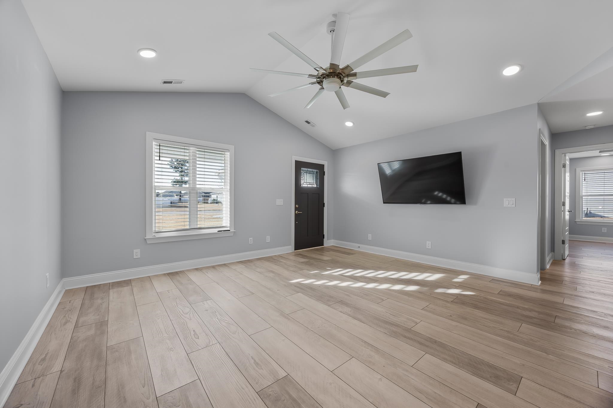 226 Penn Circle Galivants Ferry, SC 29544 - Photo 10 of 37