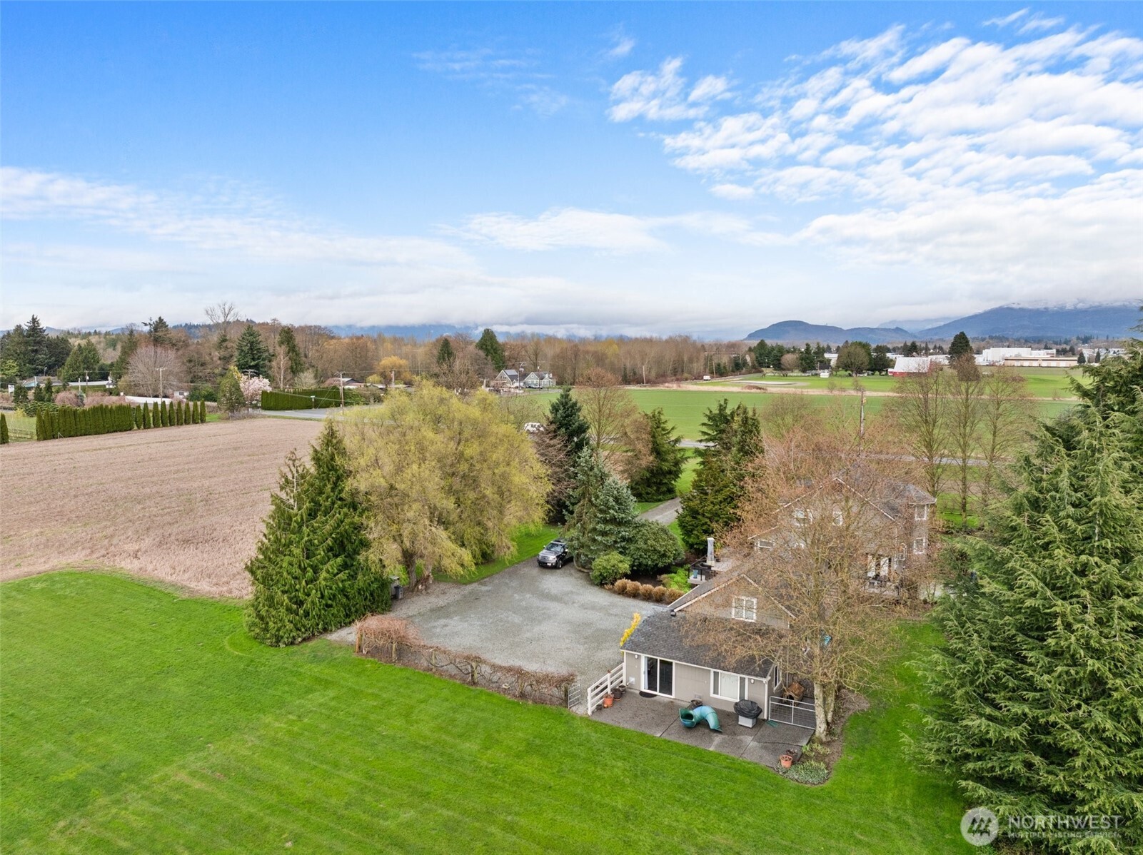13330 Pulver Road Mount Vernon, WA 98273 - Photo 6 of 40