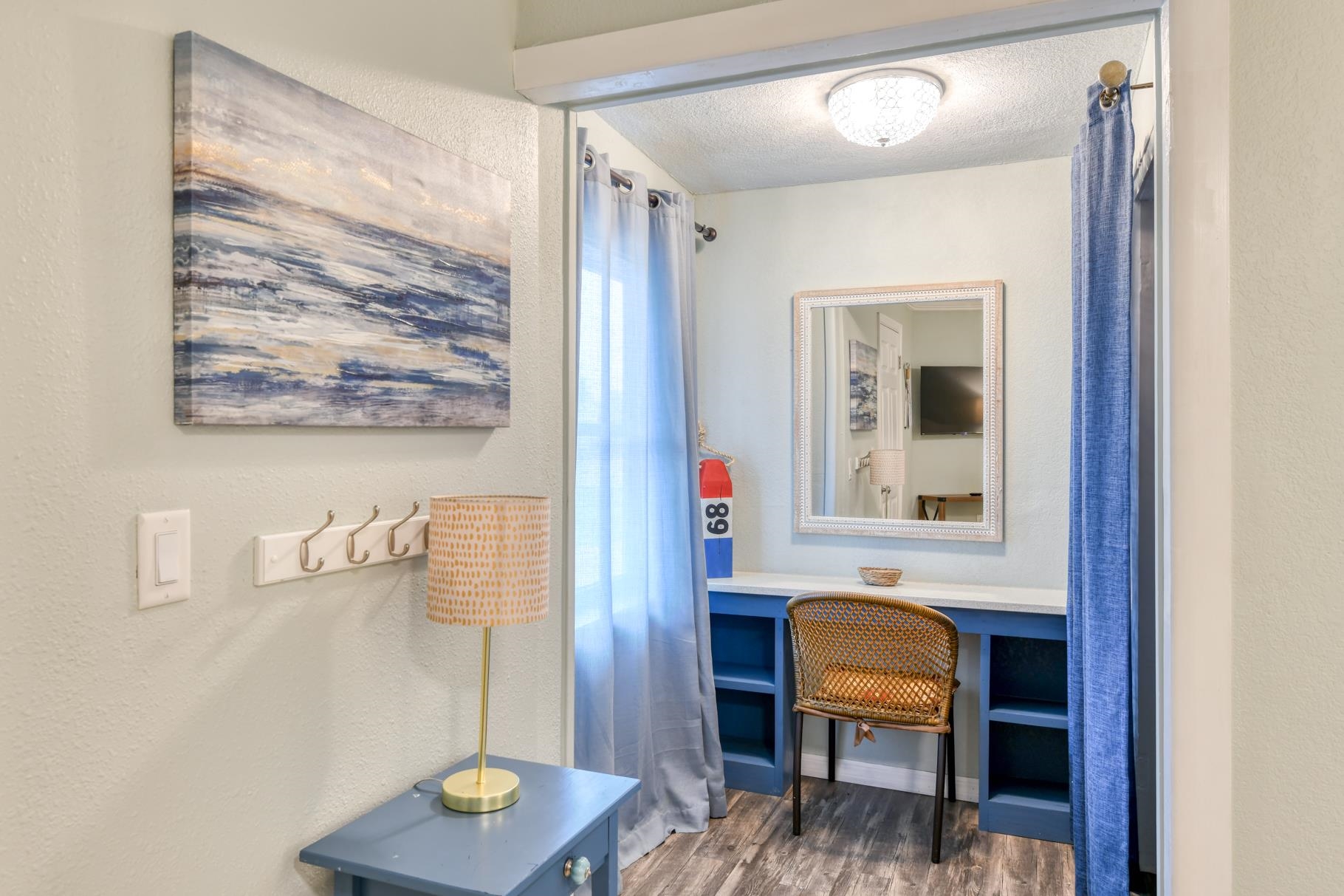 159 Southwind Circle St. Augustine, FL 32080 - Photo 27 of 36 a living room with furniture and a window