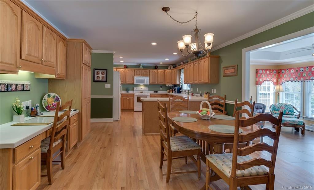 306 Ridgeview Drive Rutherfordton, NC 28139 - Photo 11 of 24