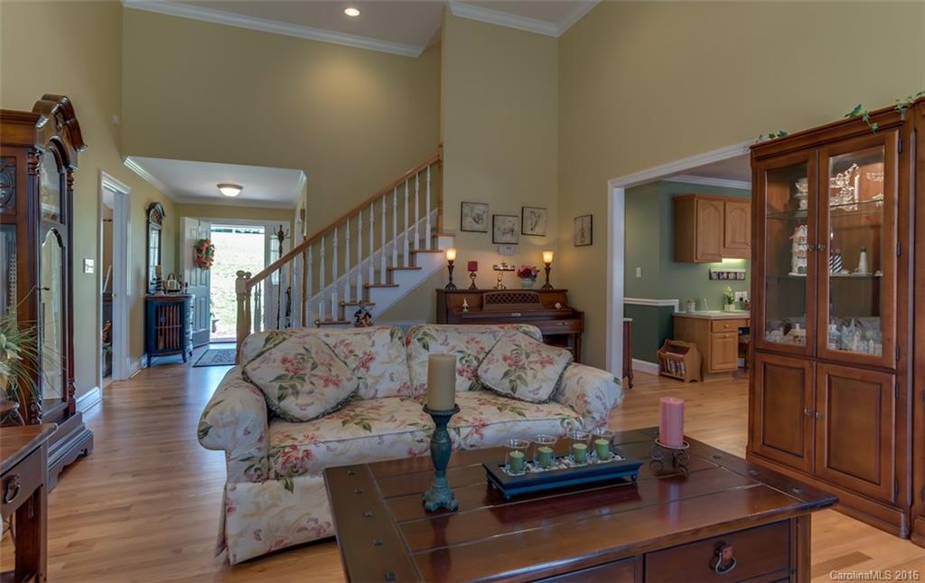 306 Ridgeview Drive Rutherfordton, NC 28139 - Photo 8 of 24